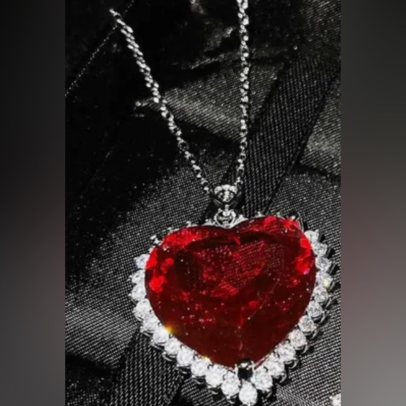 Red tanzanite heart of ocean necklace - Picture 2 of 2